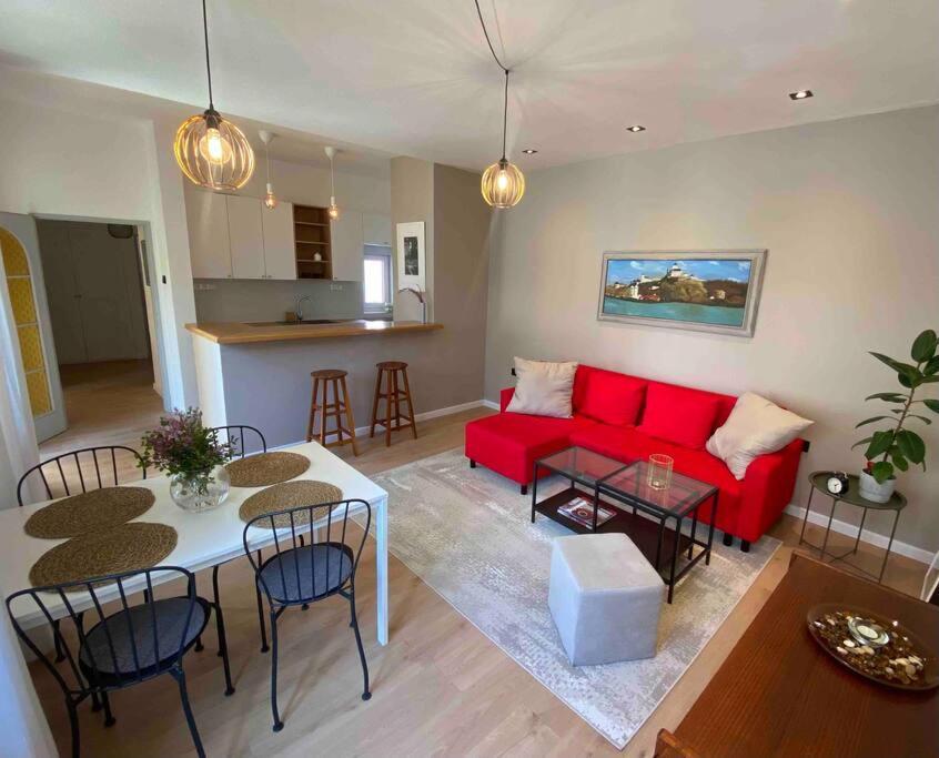 Apartman Teri Apartment Trenčín Екстериор снимка
